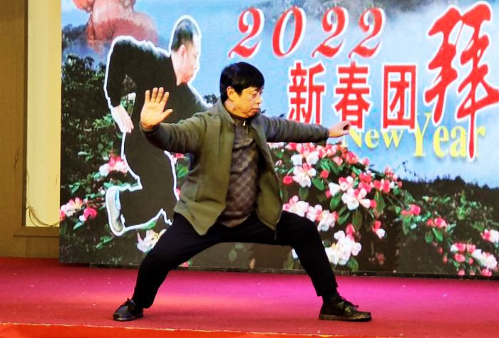 王超即兴登台.jpg