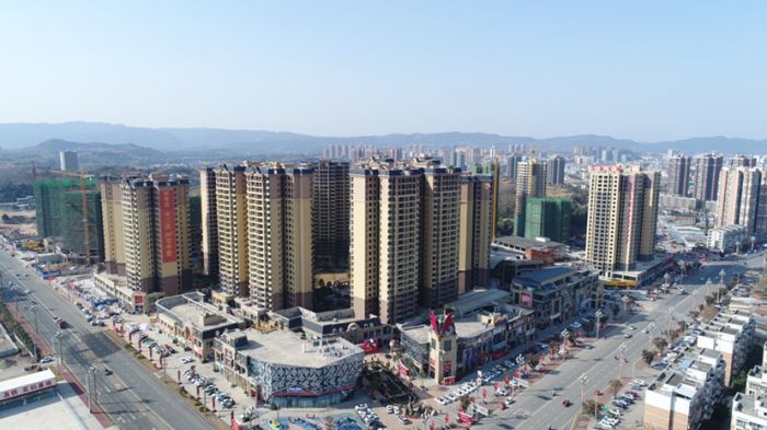 中江城南新区一角着力抓服务优环境,发展基础更加夯实牢固树立抓环境