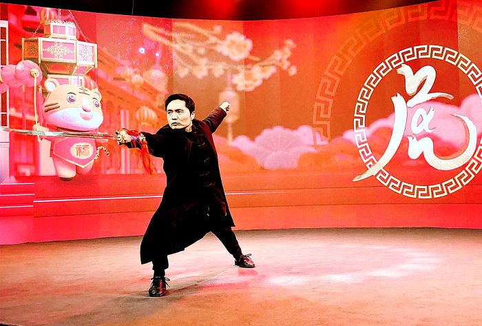 任平“峨眉剑”.jpg
