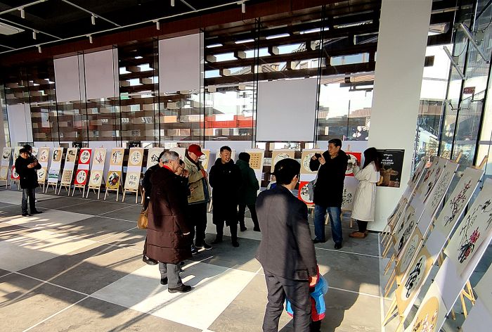 展厅现场.jpg