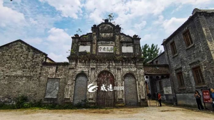 静宁寺 萱萱 摄.jpg
