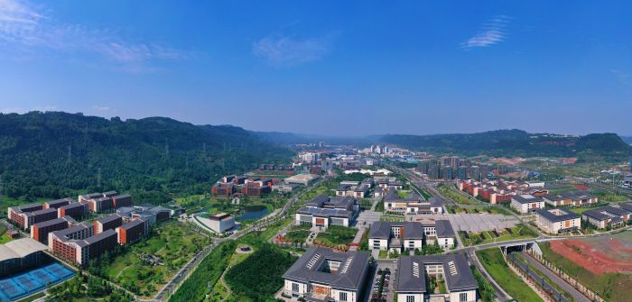 1大学城一隅（曾朗 摄） (1)