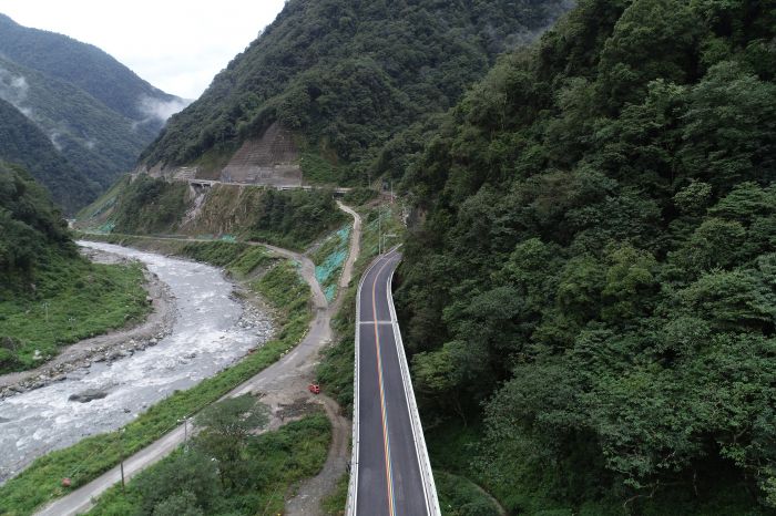旅游线航拍 (3).jpg