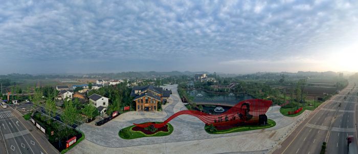 范长江文化旅游园区（唐明润 摄）.jpg