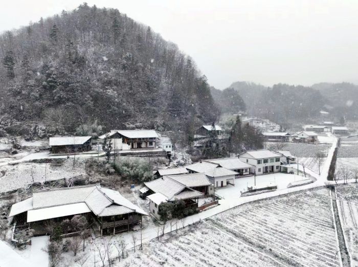 朝天区2022年冬天初雪美景   朝天区委宣传部供图  (1).jpg