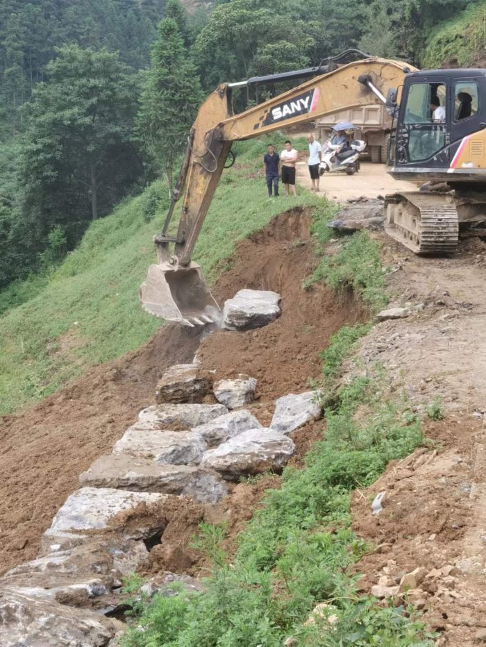 道路施工建设