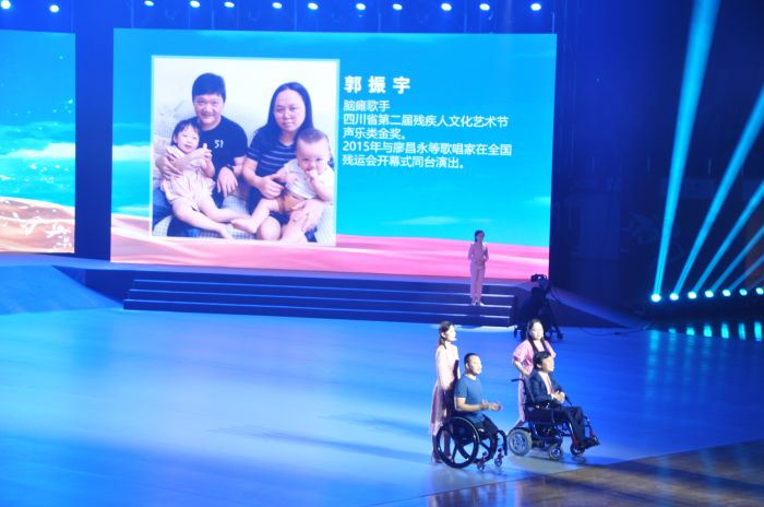 讲述《在一起》