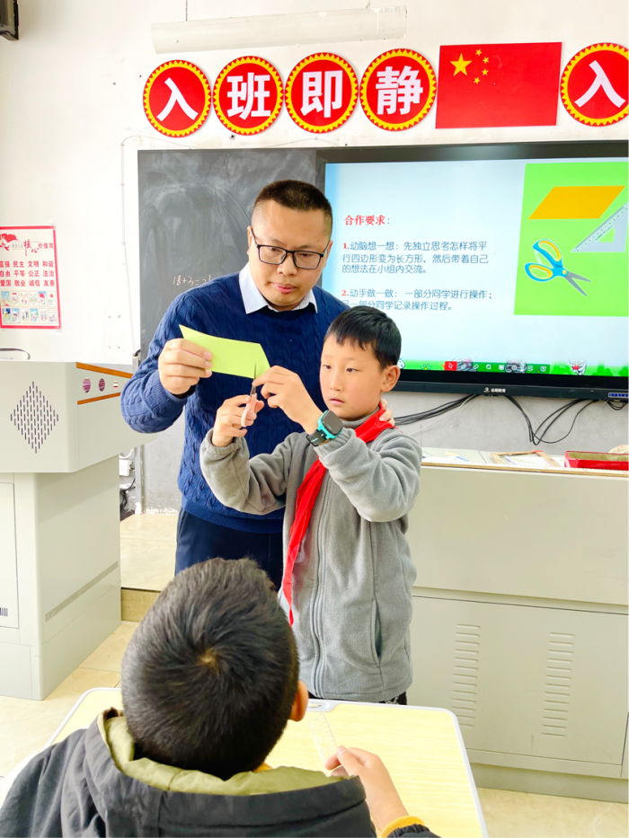 bc90a713-8d69-4f9a-ae4e-7fbef878f9f7.png