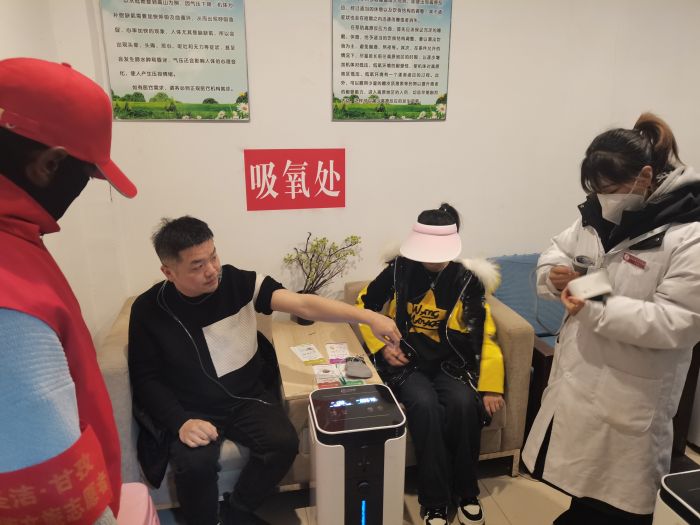 志愿者2.jpg