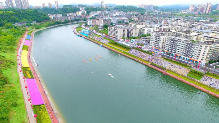 恩阳河风光.jpg