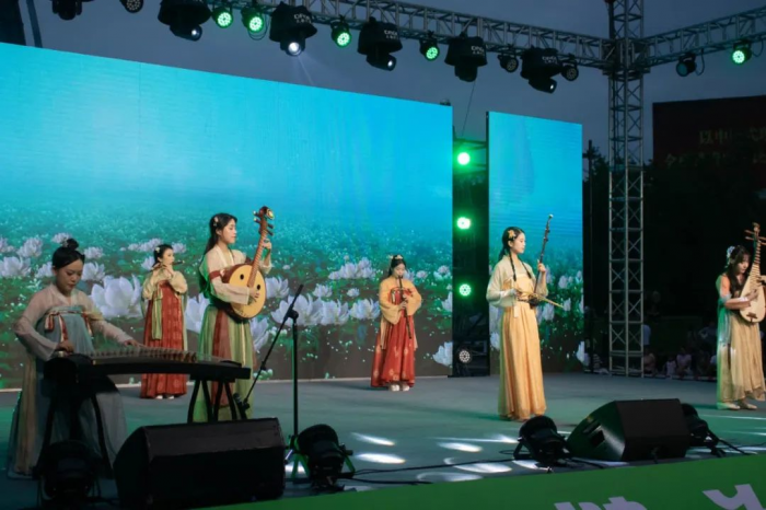 乐器表演