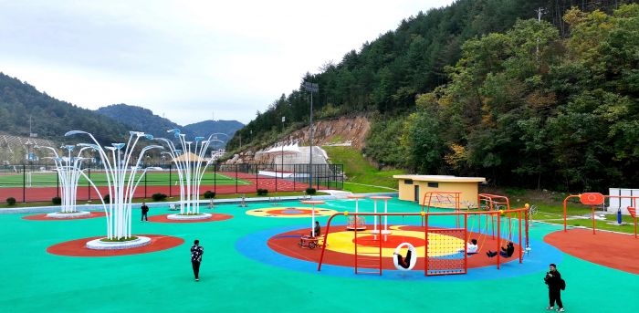 曾家山体育运动公园。.jpg