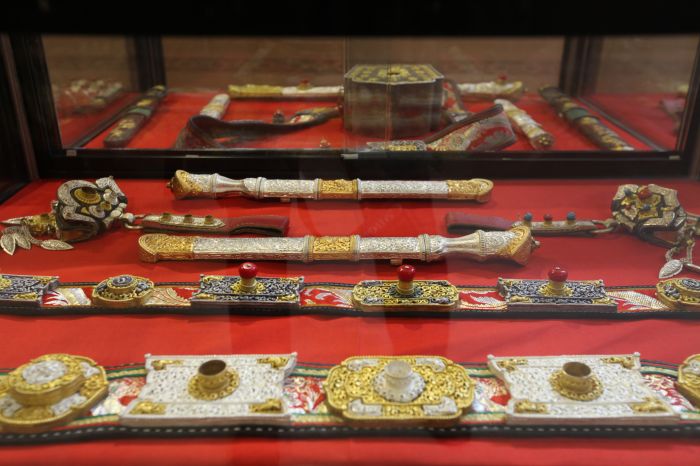 河坡民族手工艺品.JPG