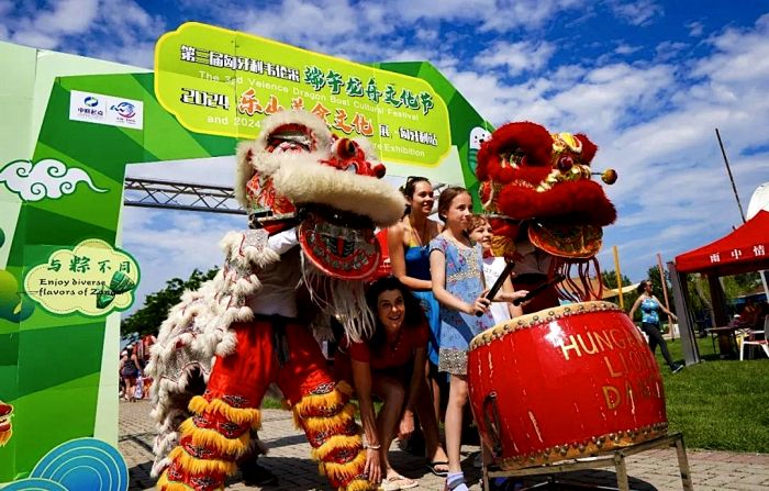 “2024乐山美食文化展·匈牙利站”活动现场