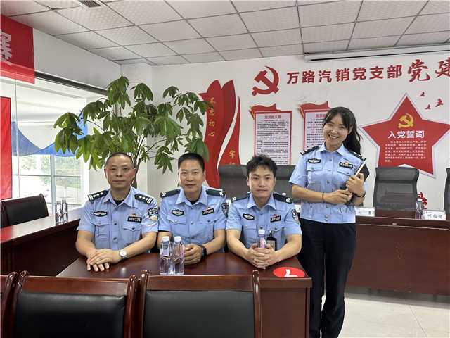 8d55d9c1-b590-479d-a557-0b124f74b3ec58855533156040849.jpg
