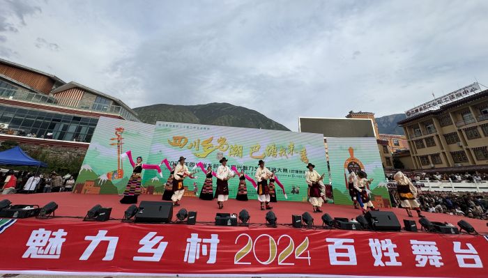 1轻歌曼舞.jpg