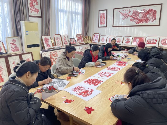 非遗剪纸.jpg