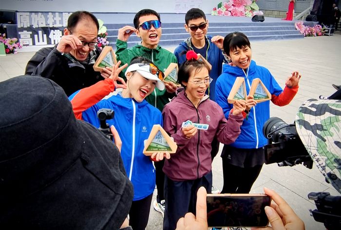 微信图片_20250420223535_副本