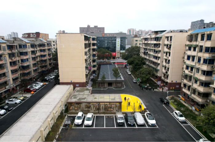 成都市青白江区老旧小区“逆龄生长”记——从忧居到优居的幸福蝶变之路(图2)