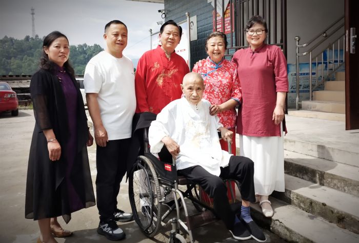 微信图片_20250508213113_副本