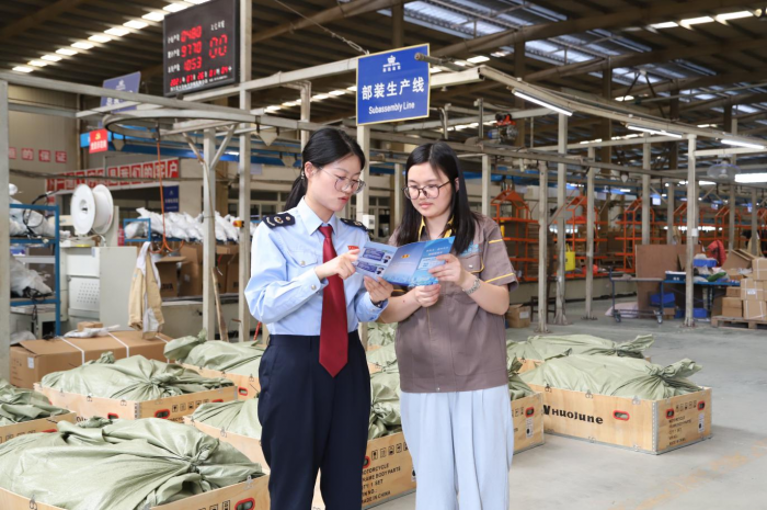 邻水税务精准辅导全力推进“税路通”品牌建设2.png