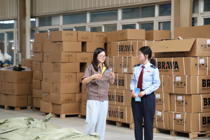 邻水税务精准辅导全力推进“税路通”品牌建设.png