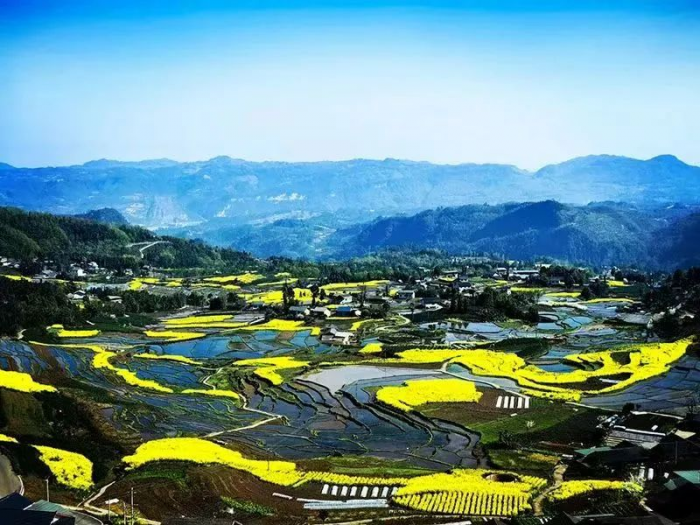 沙湾区葫芦镇“回梦千年·云上梯田”乡村美景