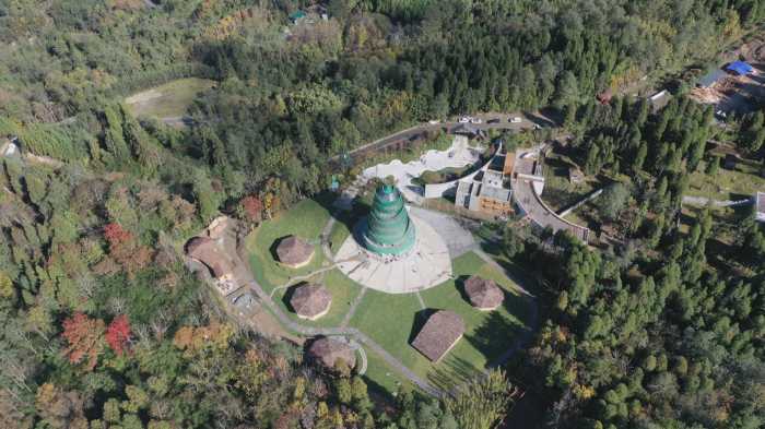 蜂桶寨邓池沟景区