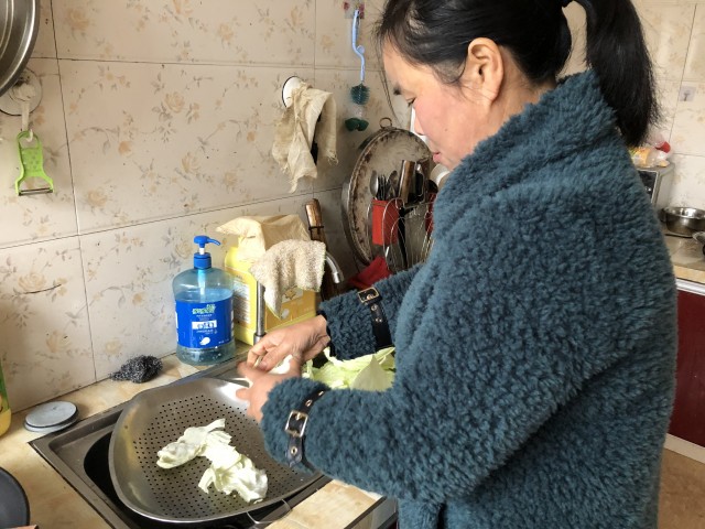 FZ1004742296_A302036.jpg