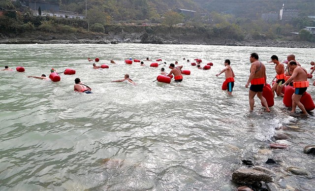 奔向寒流.jpg