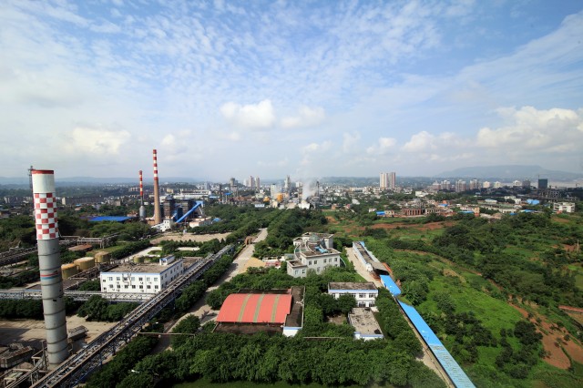 图为泸天化生产全景图.JPG