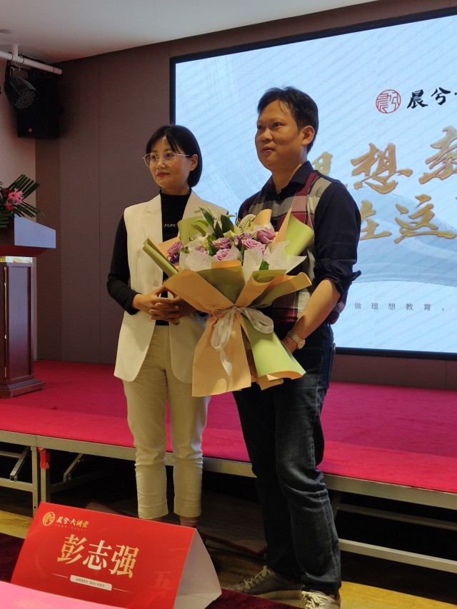 QQ图片20210529223734.jpg