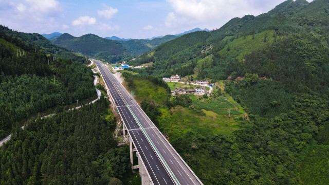 再增一条南向出川大通道!叙永至威信(四川境)高速全面建成