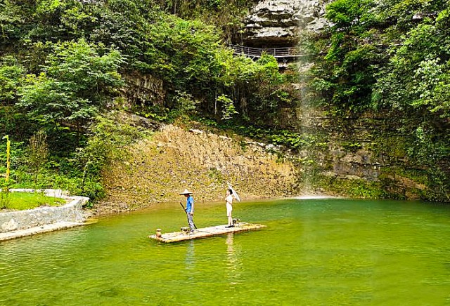 溪水涓涓.jpg