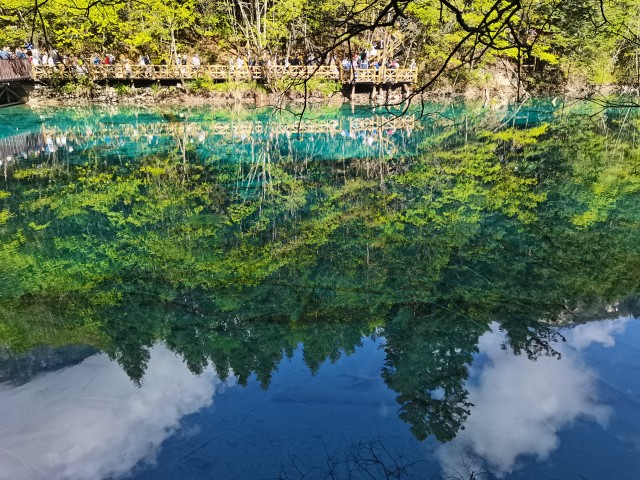 2五花海倒影.何晓燕.jpg