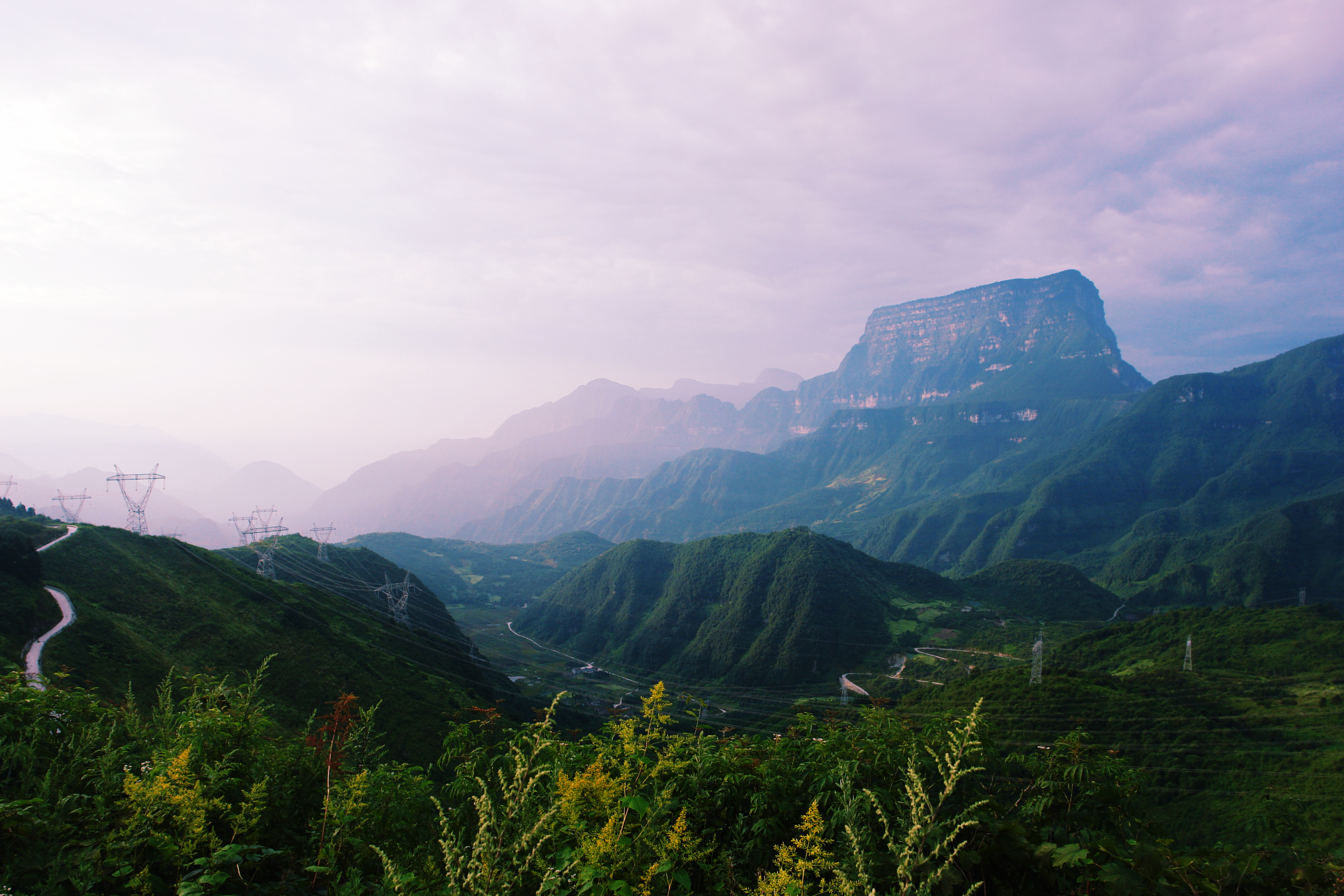 大瓦山雄姿.JPG