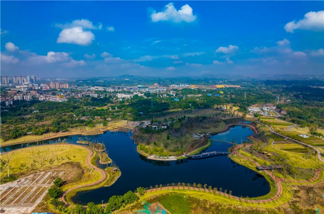 141.《宜昆河湿地公园》(1).jpg