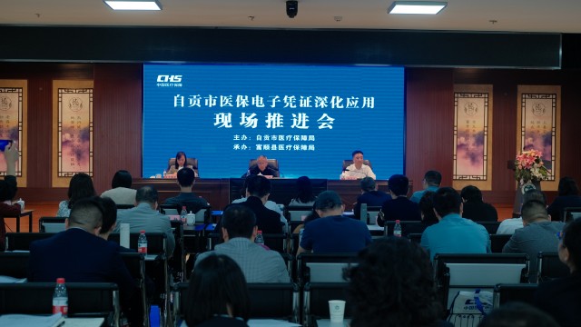 4ef8f18eeb814520b9aa66977cdcbf35.jpg